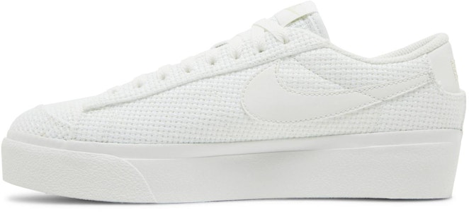 (W) 耐克 Blazer Low 平台基础款 'Summit White Woven' DN0744-100 Lookbook (W) 耐克 Blazer Low 平台基础款 'Summit White Woven' DN0744-100
