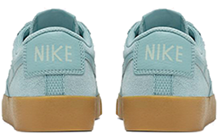 Lookbook (W) ナイキ ブレーザー Low SD AV9373-300