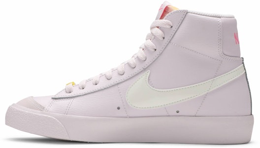 (W) Nike Blazer Mid 77 'Digital Pink' Wanita CZ0376-500 Lookbook (W) Nike Blazer Mid 77 'Digital Pink' Wanita CZ0376-500