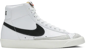 (Women) Nike Blazer Mid 77 Vintage 'White Black' CZ1055-100 (Women) Nike Blazer Mid 77 Vintage 'White Black' CZ1055-100