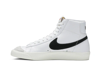 (Women) Nike Blazer Mid 77 Vintage 'White Black'