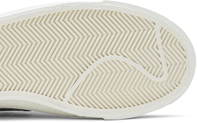 (W) Nike Blazer Mid 77 Vintage 'Putih Hitam' CZ1055-100 Sizing (W) Nike Blazer Mid 77 Vintage 'Putih Hitam' CZ1055-100