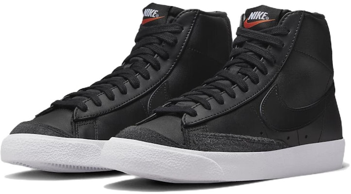 (W) Nike Blazer Mid '77 'Hitam' CZ1055-003 Lookbook (W) Nike Blazer Mid '77 'Hitam' CZ1055-003