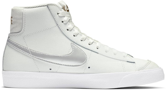 (W) 耐克Blazer Mid '77“峰会白” DD6610-100 Order (W) 耐克Blazer Mid '77“峰会白” DD6610-100