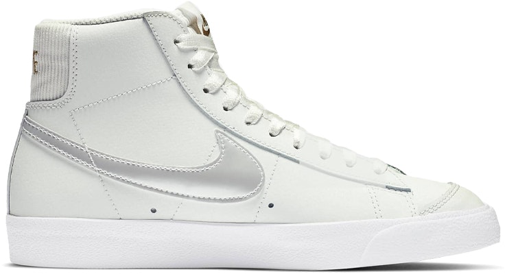 (W) Nike Blazer Mid '77 'Putih Summit' DD6610-100 Order (W) Nike Blazer Mid '77 'Putih Summit' DD6610-100