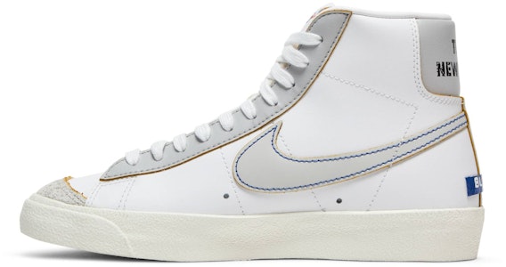 (W) Nike Blazer Mid '77 'The New Way' Sepatu Olahraga Pria DC5203-100 Lookbook (W) Nike Blazer Mid '77 'The New Way' Sepatu Olahraga Pria DC5203-100