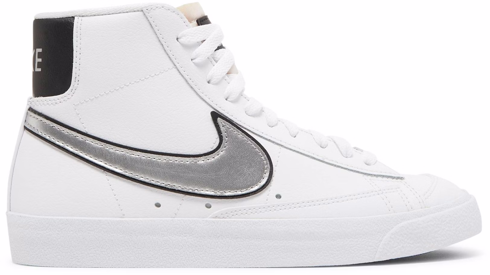 women-nike-blazer-mid-77-essential-white-metallic-silver-dh-0070-100