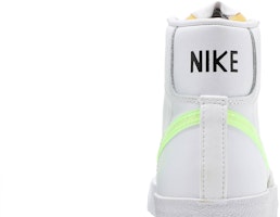 (W) Nike Blazer Mid '77 Essential 'Blanco Volt' DJ3050-100 Sizing (W) Nike Blazer Mid '77 Essential 'Blanco Volt' DJ3050-100