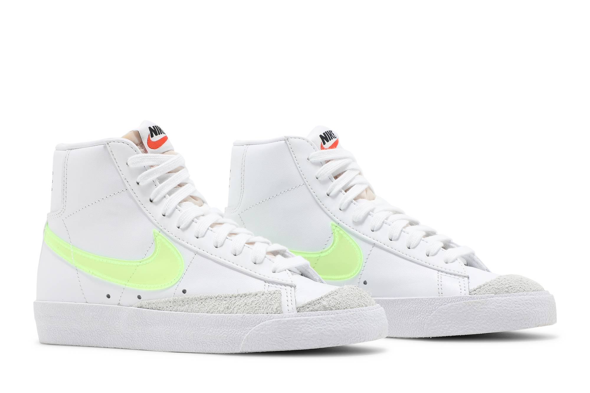 Cheap (W) Nike Blazer Mid '77 Essential 'Blanco Volt' DJ3050-100