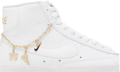 (W) Nike Blazer Mid '77 LX 'Lucky Charms Putih' DM0850-100 Order (W) Nike Blazer Mid '77 LX 'Lucky Charms Putih' DM0850-100