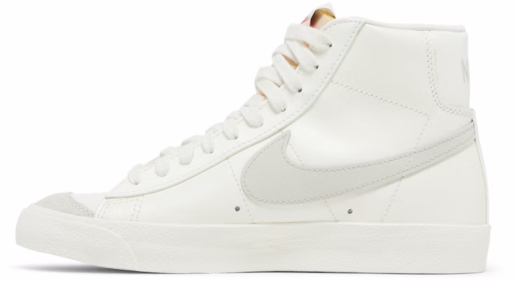 (女款)Nike Blazer Mid ’77 復古 'Sail Bone' CZ1055-120 Lookbook (女款)Nike Blazer Mid ’77 復古 'Sail Bone' CZ1055-120