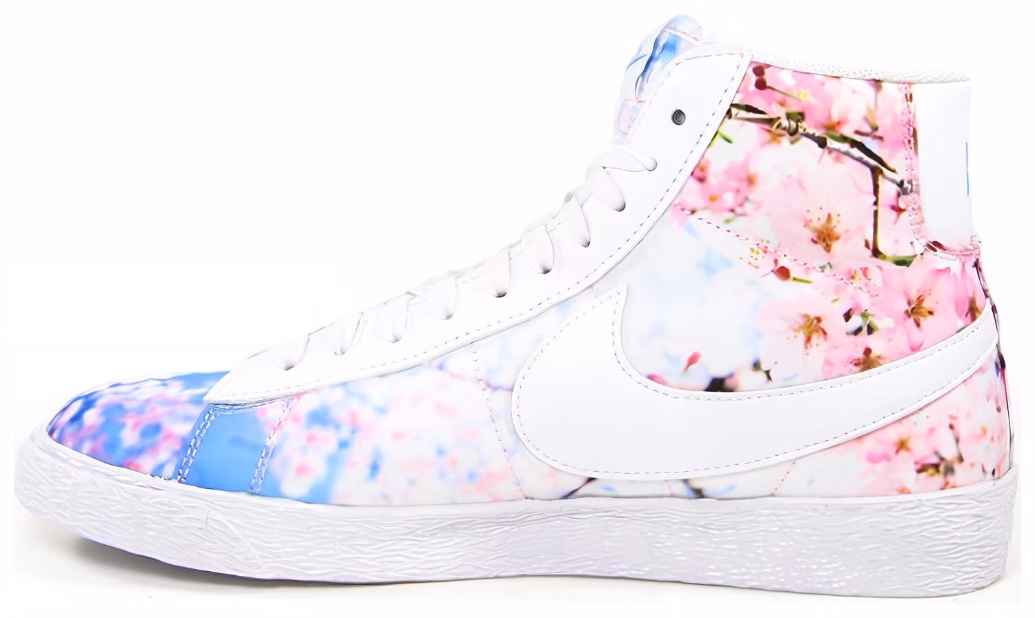 women-nike-blazer-mid-cherry-blossom-536698-101
