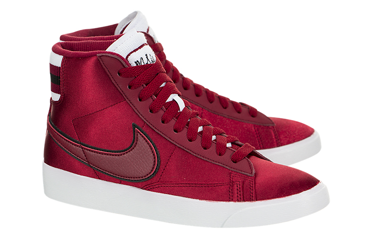 Order (W) Nike Blazer Mid 'Merah Crush' AV9375-605