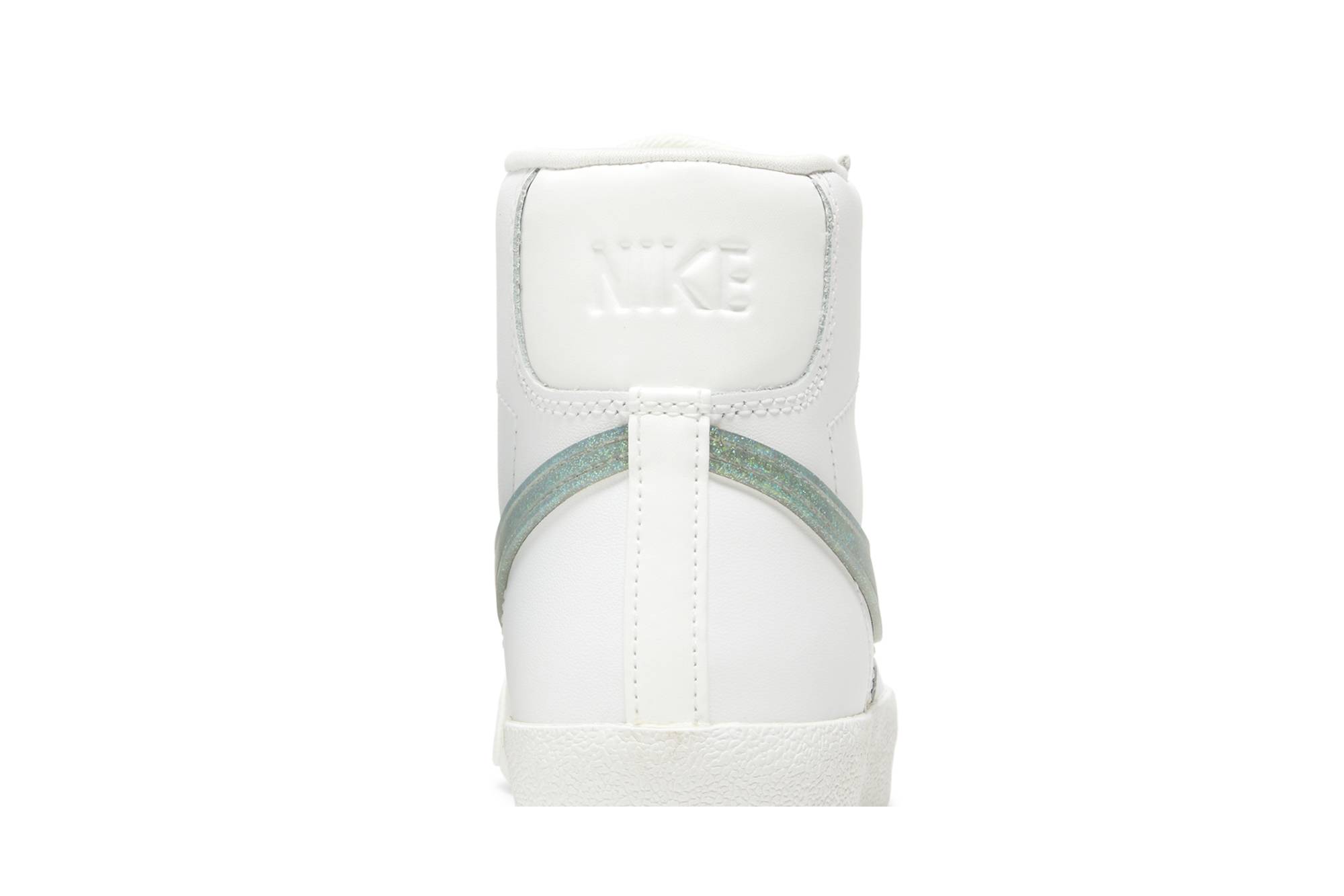 Sizing (W) 나이키 블레이저 미드 에센셜 '글리터 스우시' DH4399-100