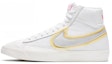 Buy (W) 나이키 블레이저 미드 빈티지 '77 '코튼 와플 - 화이트 유니버시티 골드' CZ8105-100