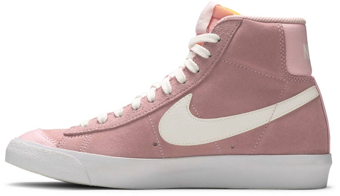 (W) Nike Blazer Mid Vintage '77 'Pink Foam' Wanita DC1423-600 Lookbook (W) Nike Blazer Mid Vintage '77 'Pink Foam' Wanita DC1423-600