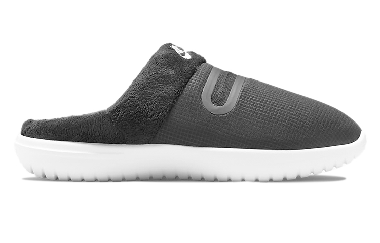 Order (W) Sandal Nike Burrow Hitam/Putih DC1458-001