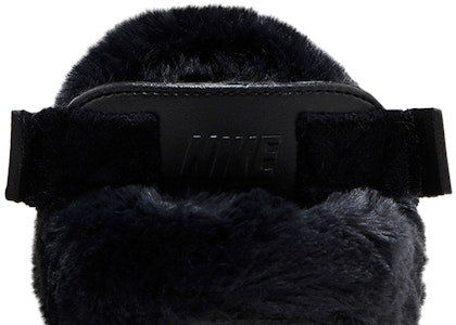 (W) Nike Calm Mule SE 'Triple Black Fur' Hitam Bulu FZ3119-001 Sizing (W) Nike Calm Mule SE 'Triple Black Fur' Hitam Bulu FZ3119-001