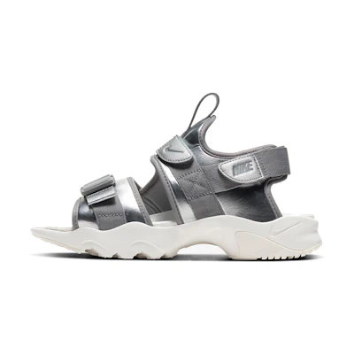 (W) Nike Canyon Sandal 'Metallic Silver'