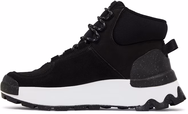 (W) Boot Nike City Classic 'Hitam Putih' DQ5601-001 Lookbook (W) Boot Nike City Classic 'Hitam Putih' DQ5601-001