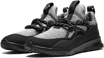 (W) Nike City Loop 'Hitam' AA1097-001 Lookbook (W) Nike City Loop 'Hitam' AA1097-001