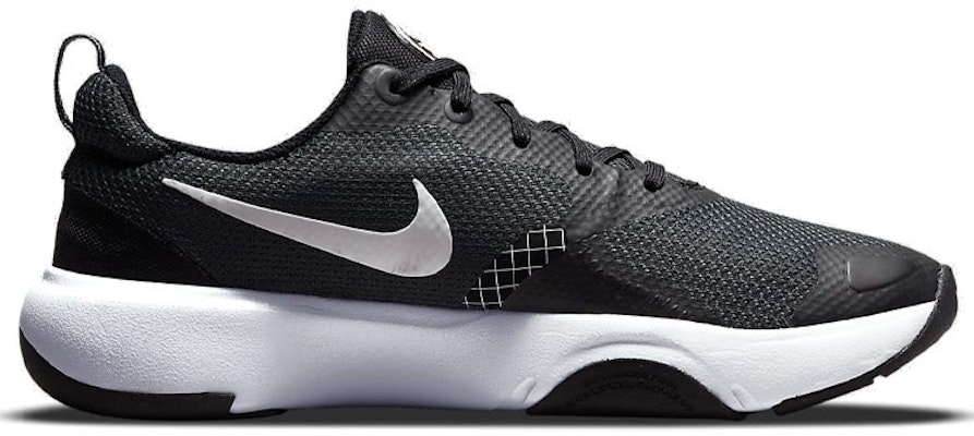 (W) Nike City Rep TR 'Hitam Putih' DA1351-002 Order (W) Nike City Rep TR 'Hitam Putih' DA1351-002