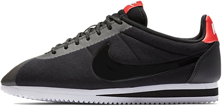 women-nike-classic-cortez-15-tp-black-red-white-749527-002