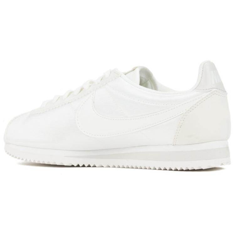 Buy (W) Nike Classic Cortez 749864-103