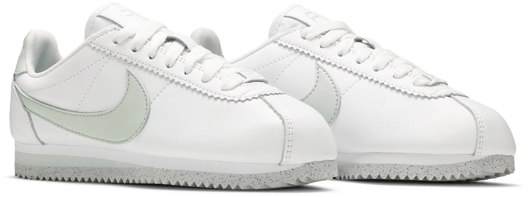 Women Nike Classic Cortez Flyleather White Light Silver AR4874