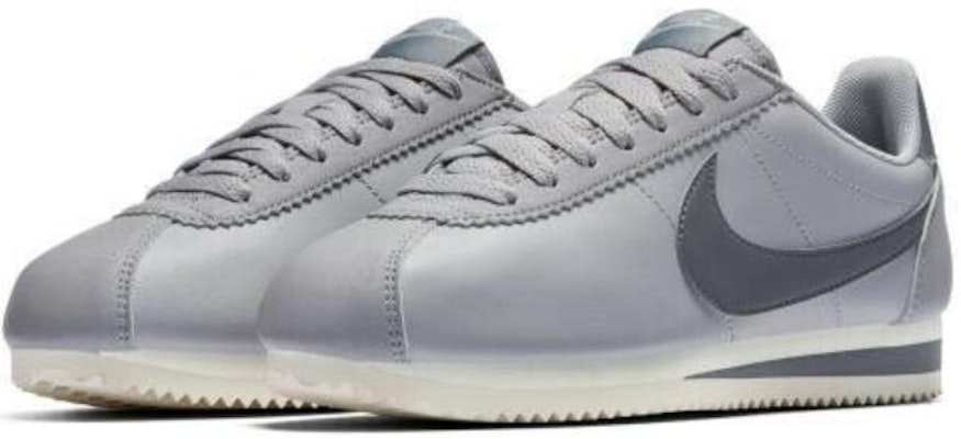 (W) Nike Classic Cortez Kulit 'Atmosphere Grey' 807471-017 Lookbook (W) Nike Classic Cortez Kulit 'Atmosphere Grey' 807471-017