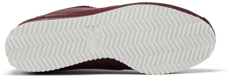 (W) Nike Classic Cortez Kulit 'Night Maroon' 807471-603 Shop (W) Nike Classic Cortez Kulit 'Night Maroon' 807471-603