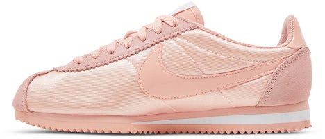 (W) ナイキ クラシック コルテッツ ナイロン "コーラルスターダスト" 749864-606 Lookbook (W) ナイキ クラシック コルテッツ ナイロン "コーラルスターダスト" 749864-606