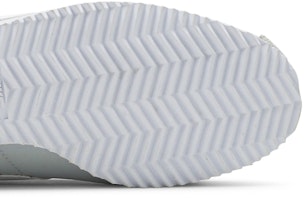 (W) Nike Classic Cortez Nylon 'Platino Puro'. 749864-010 Purchase (W) Nike Classic Cortez Nylon 'Platino Puro'. 749864-010