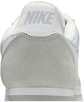 (W) Nike Classic Cortez Nylon 'Platino Puro'. 749864-010 Sizing (W) Nike Classic Cortez Nylon 'Platino Puro'. 749864-010