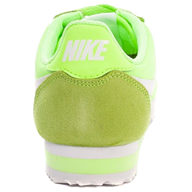 Shop (W) Nike Classic Cortez Nylon Hijau Hantu 749864-310