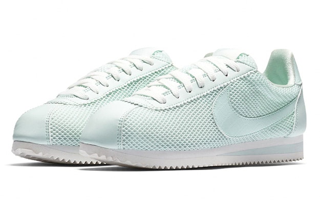 (Women) Nike Classic Cortez Premium Green 905614-301 Lookbook (Women) Nike Classic Cortez Premium Green 905614-301