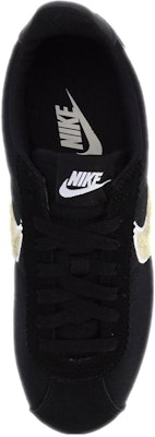 (W) ナイキ クラシック コルテッツ プレミアム "ブラック/ライトクリーム" 905614-008 Lookbook (W) ナイキ クラシック コルテッツ プレミアム "ブラック/ライトクリーム" 905614-008