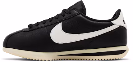 Lookbook (女性)Nike Cortez '23 '黑色帆白' FB6877-001