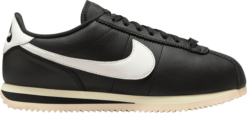 Nike 72 2025 black womens