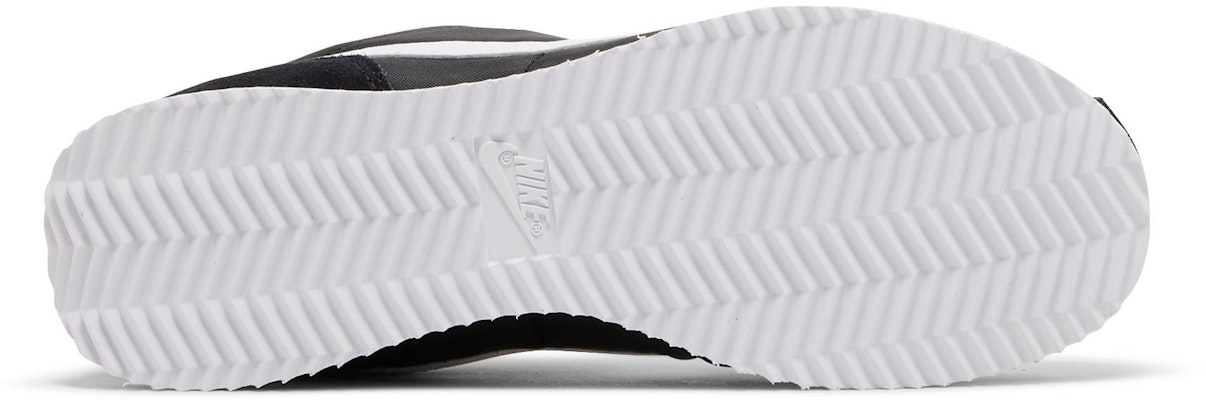 (W) Nike Cortez 'Hitam Putih' DZ2795-001 Shop (W) Nike Cortez 'Hitam Putih' DZ2795-001