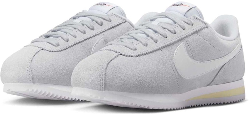 (W) Nike Cortez ''Abu-Abu Sepakbola Alabaster'' IB1857-001 Shop (W) Nike Cortez ''Abu-Abu Sepakbola Alabaster'' IB1857-001