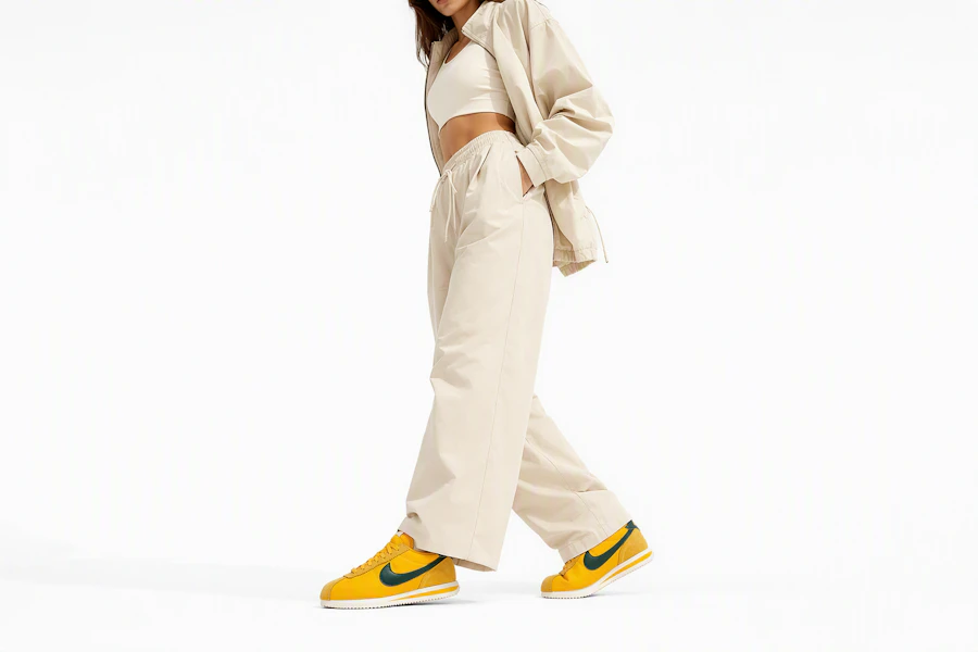 耐吉 Cortez 舒適百搭耐磨 低筒 休閒跑步鞋 男款 黃綠 Order 耐吉 Cortez 舒適百搭耐磨 低筒 休閒跑步鞋 男款 黃綠