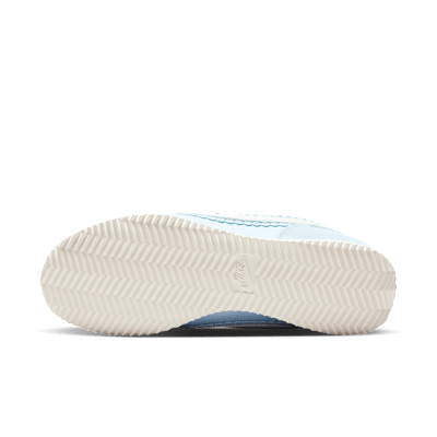 Order (W) Nike Cortez Biru Celestine/Pink Cycle/Perak Metalik/Sail IH3574-441