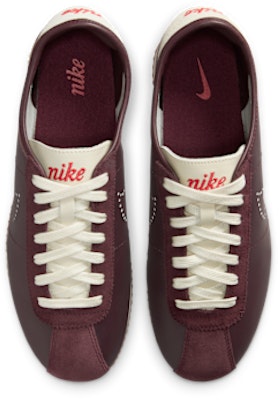 (Women) Nike Cortez Leather Burgundy Crush/Coconut Milk/Gum Medium Brown/Light Crimson HQ1841-601 Shop (Women) Nike Cortez Leather Burgundy Crush/Coconut Milk/Gum Medium Brown/Light Crimson HQ1841-601