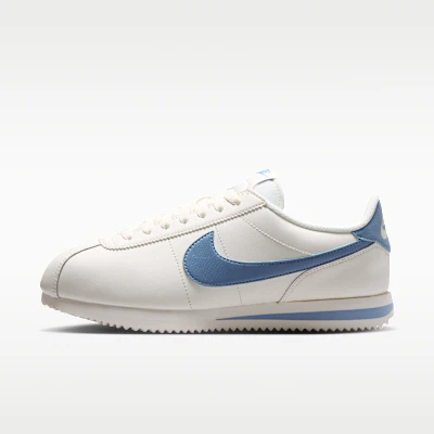 (W) Nike Cortez Leather Sail/Work Blue Sepatu Kulit Putih Biru DN1791-119 Buy (W) Nike Cortez Leather Sail/Work Blue Sepatu Kulit Putih Biru DN1791-119