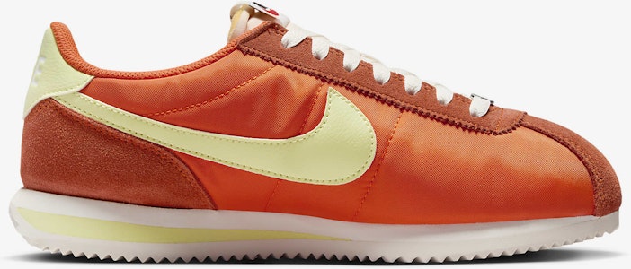 (W) 耐克 Cortez 纺织品‘安全橙帆’ HJ9612-800 Lookbook (W) 耐克 Cortez 纺织品‘安全橙帆’ HJ9612-800