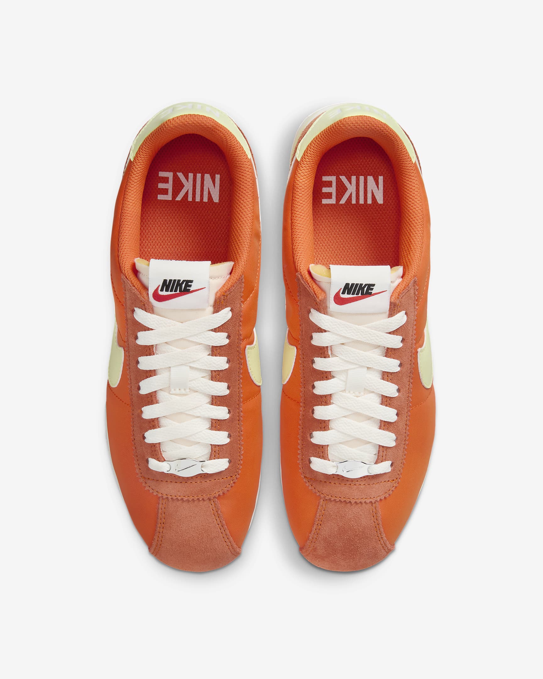 Shop (W) Nike Cortez de Tela 'Naranja Seguridad y Sail' HJ9612-800