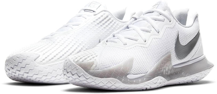 (W) Nike Court Air Zoom Vapor Cage 4 ''Weiß Metallic Silber'' CD0431-104 Lookbook (W) Nike Court Air Zoom Vapor Cage 4 ''Weiß Metallic Silber'' CD0431-104