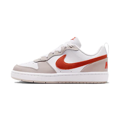 (W) Nike Court Borough Low Essential+ /