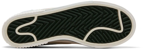Shop (W) Nike Court Legacy Lift ‘白色松綠’ DM7590-107